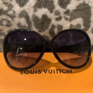 Louis Vuitton Soupcon Sunglasses